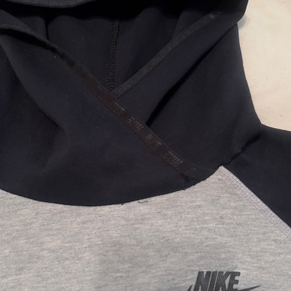 Nike tech sweater women’s - Picture 6 of 6